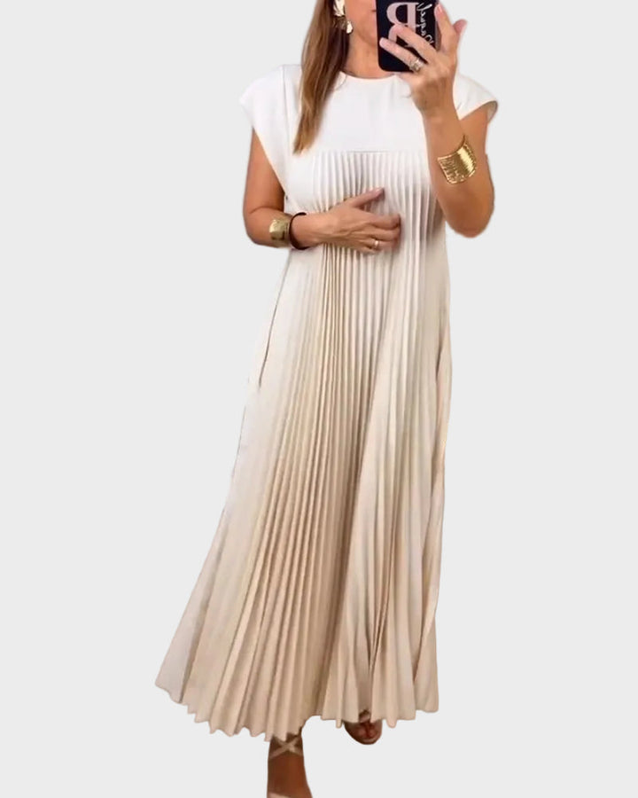 Sally | Classic Dress